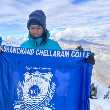 Nandini Sharma, climbed Kang Yaste 2, Ladakh 6000 Meters